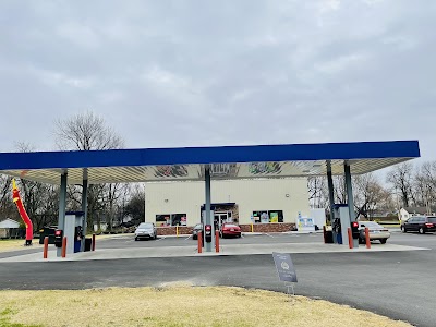Lodge Food Mart
